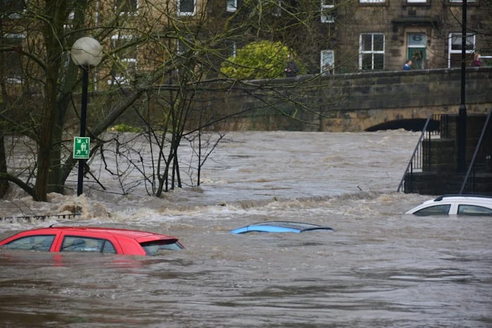Flood and umbrella coverage
